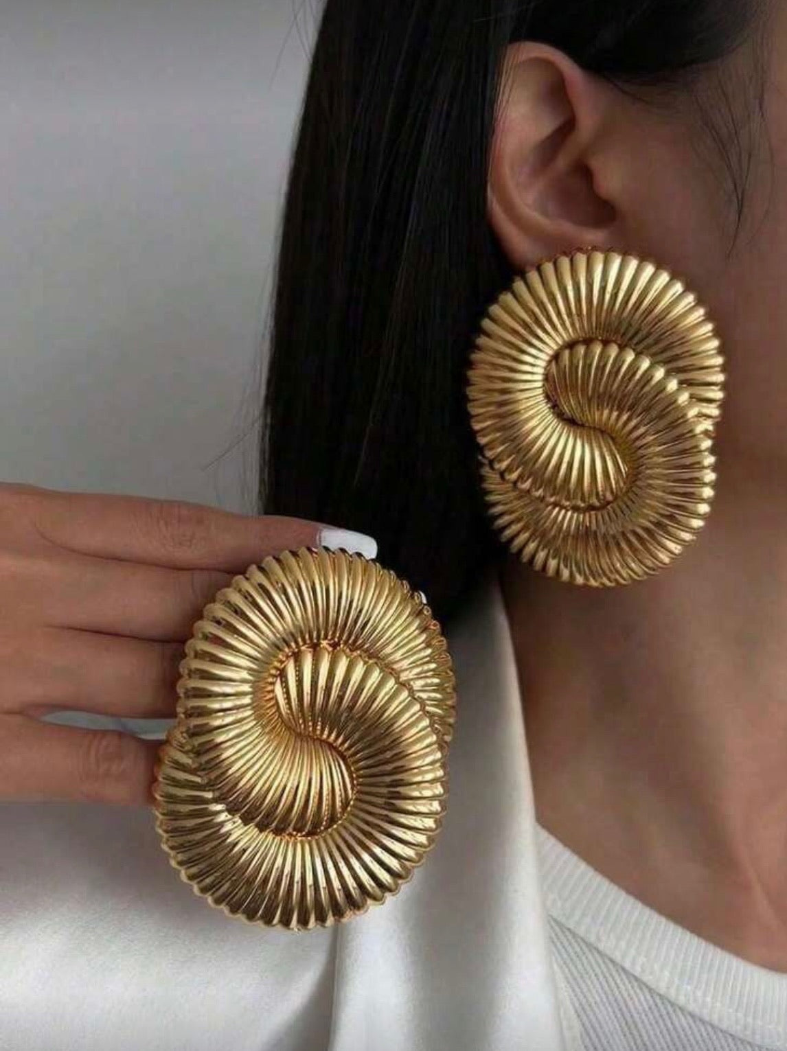 In Flow State Earrings