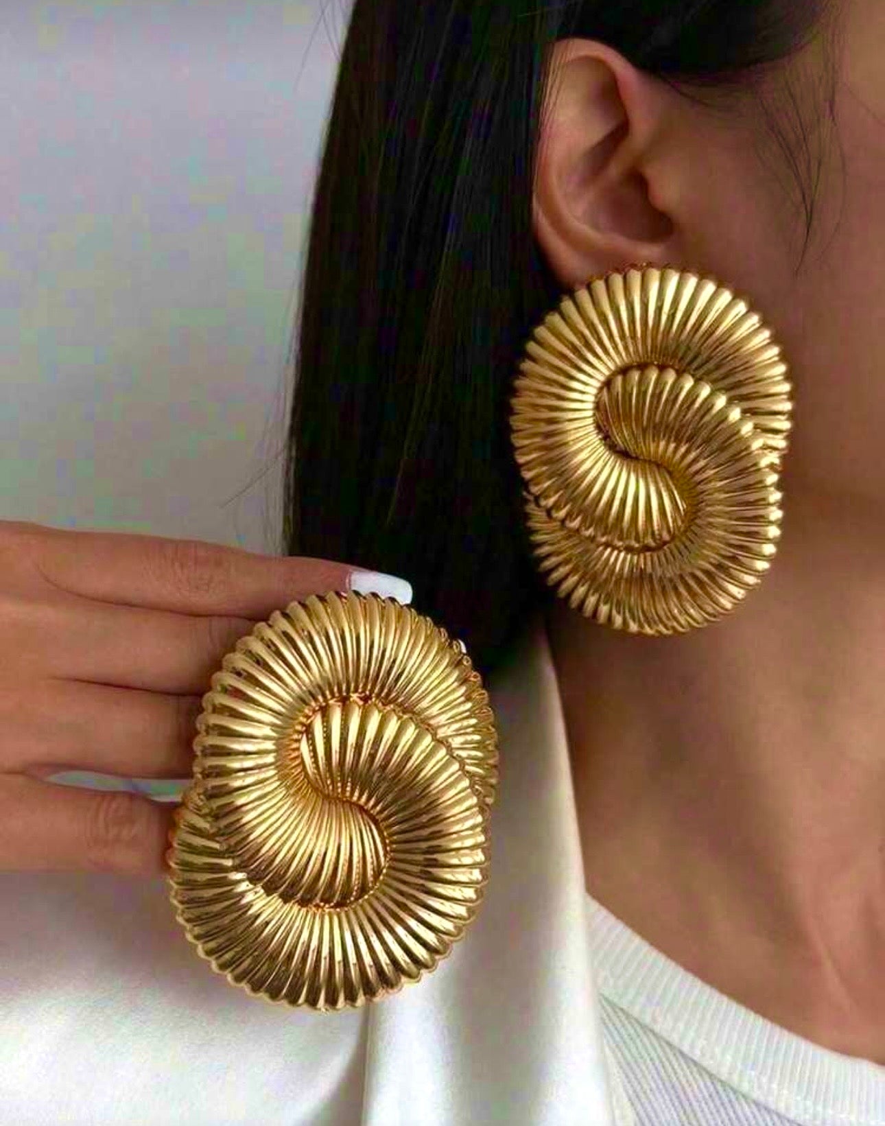 In Flow State Earrings
