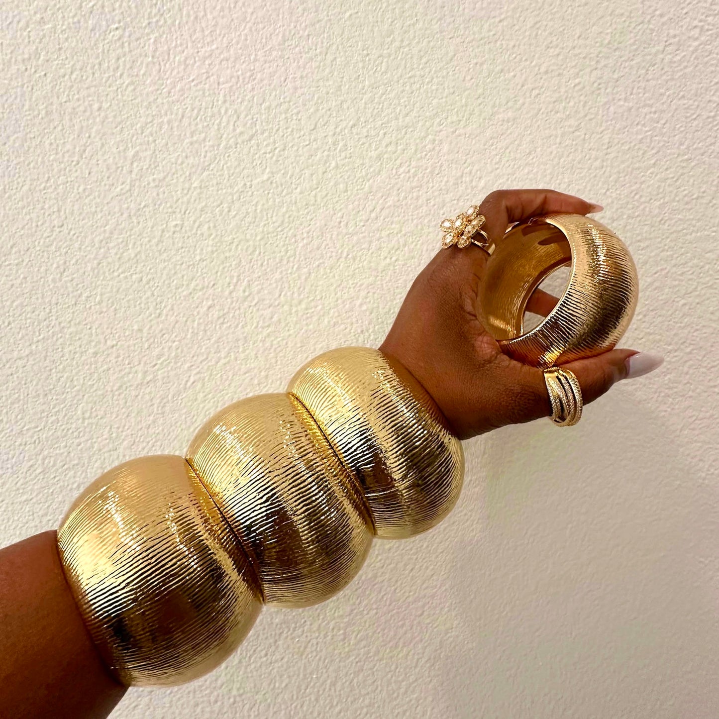 Old Money Bangle