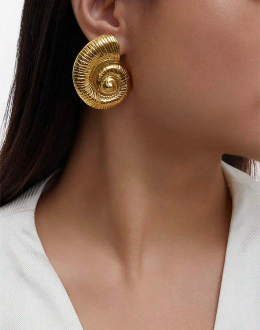 Stellar Shell Earring - Small